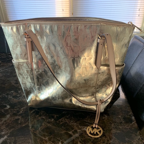 Michael Kors Tote - Picture 1 of 1